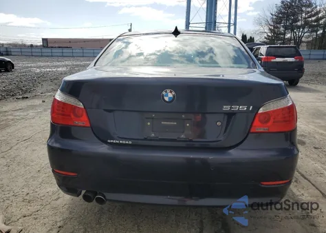 2010 BMW 535 Xi z USA, uszkodzony, nr VIN WBANV9C52AC137053
